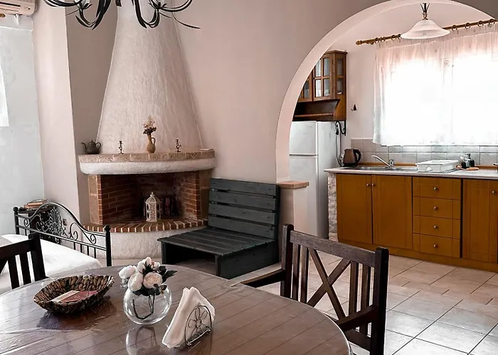 Theonia Villas *