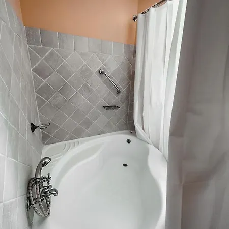 Апартаменты Theonia *