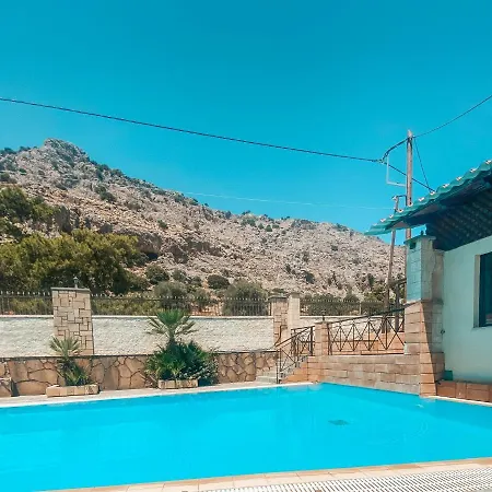 Theonia * Pefki (Rhodes)