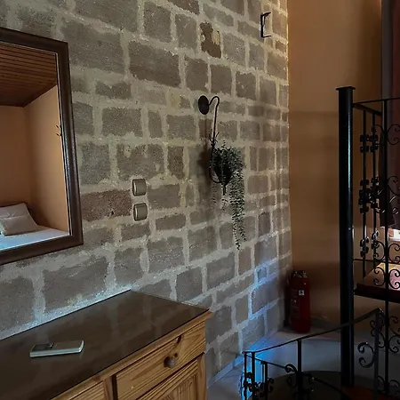 Theonia Апартаменты *