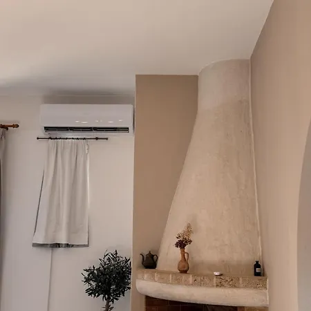 Theonia Villas *